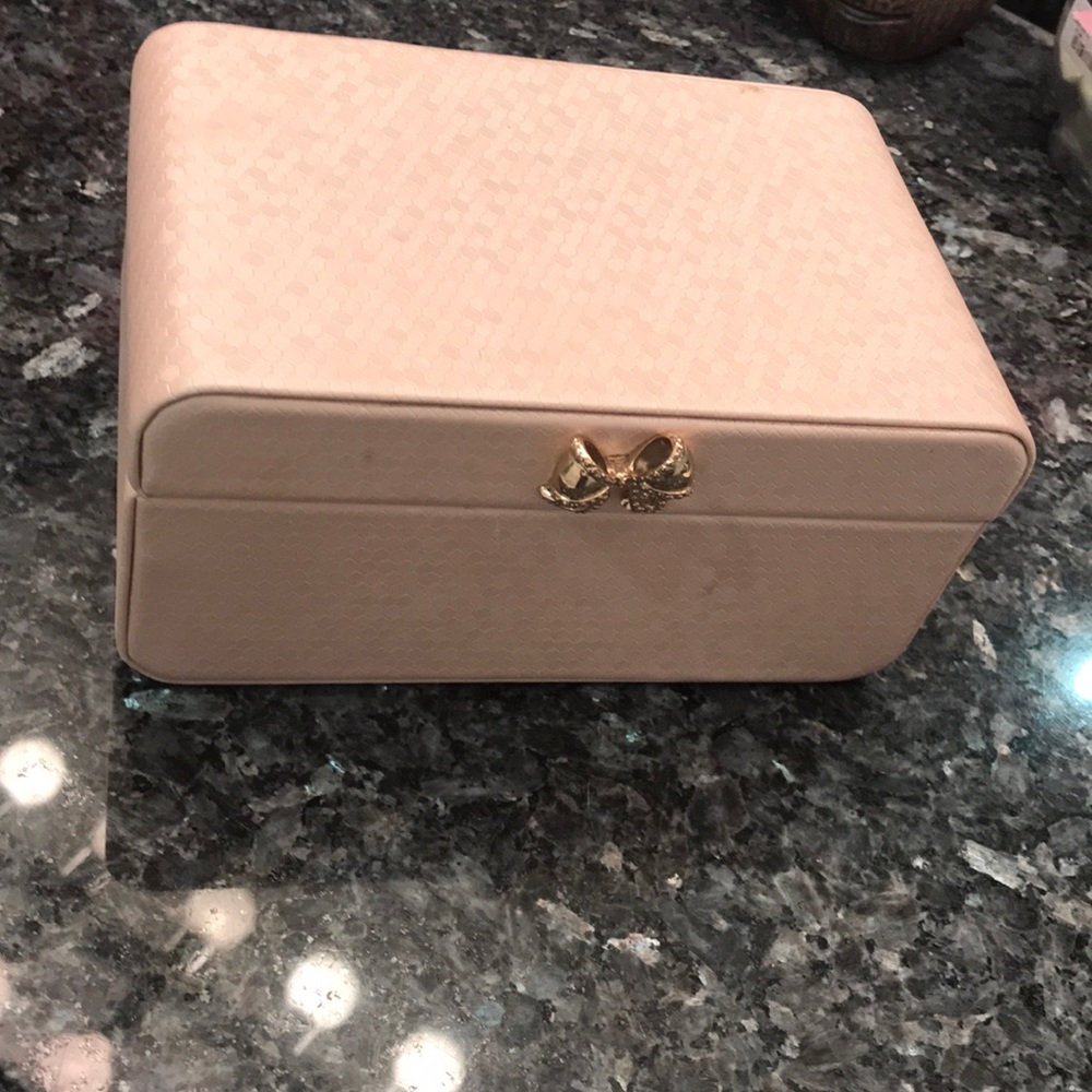 Cute Jewelry box